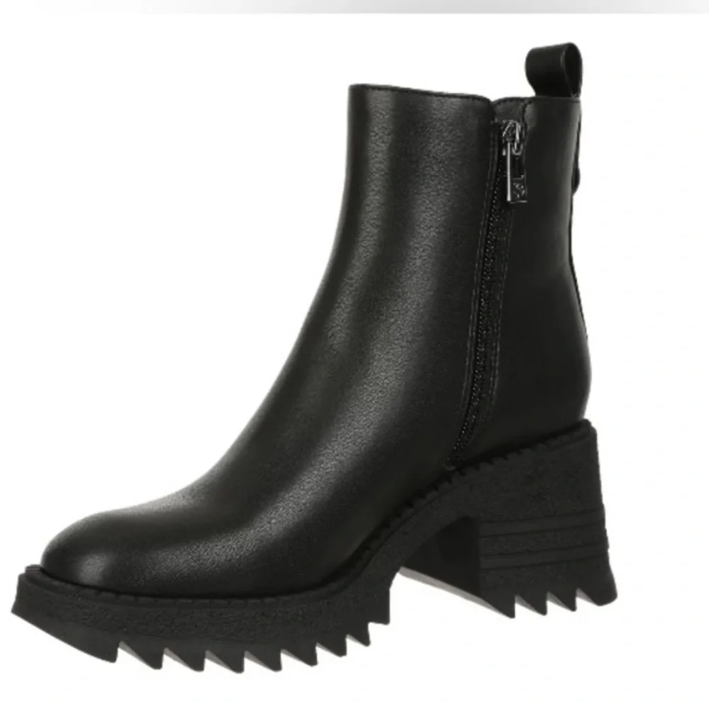 NWT! Sam & Libby Black Women's SIZE 10 Lennon Heeled Chelsea Boots - Picture 1 of 14